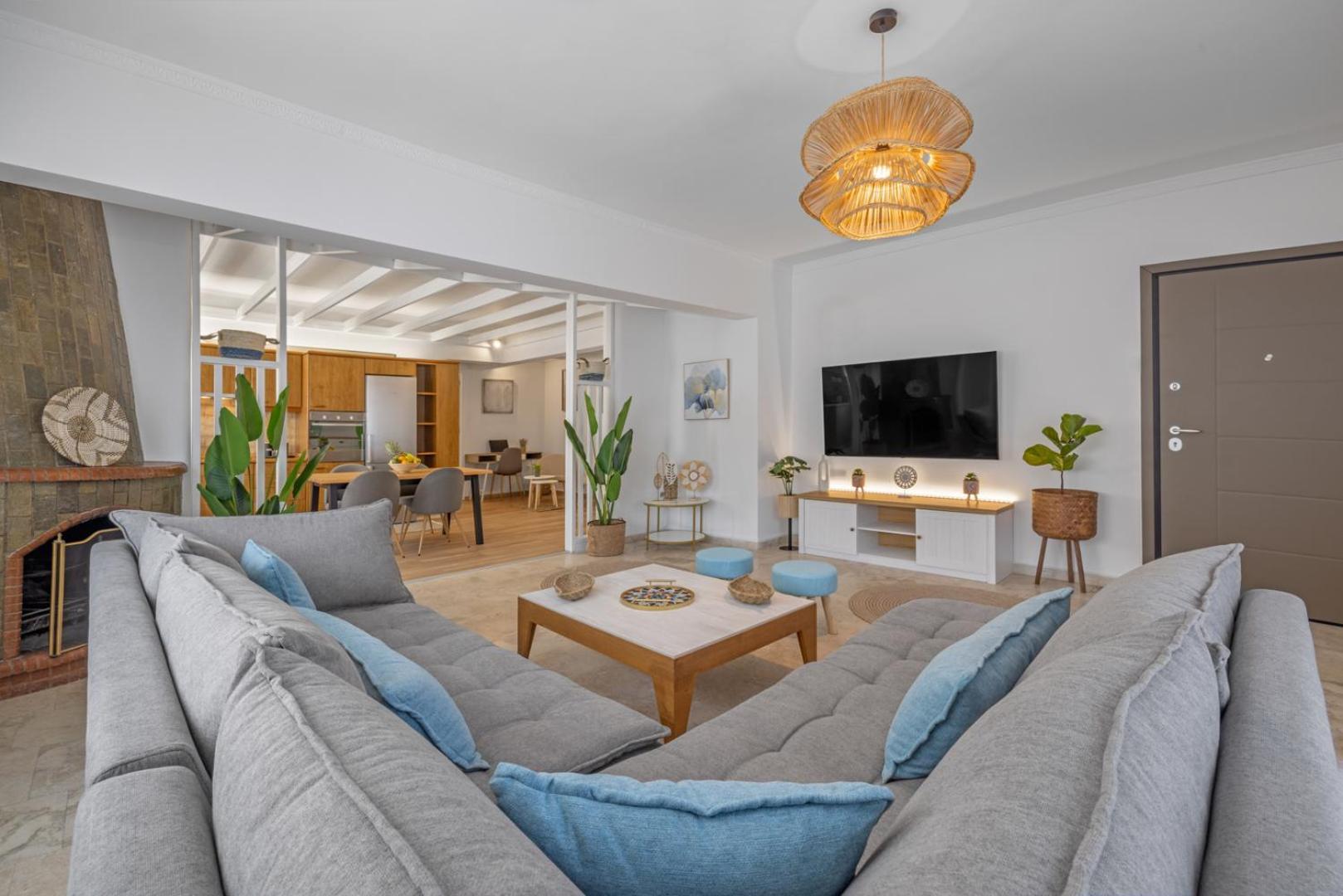 Sebastian'S Amazing Apartment Rhodes Town Rhodes City Exterior foto